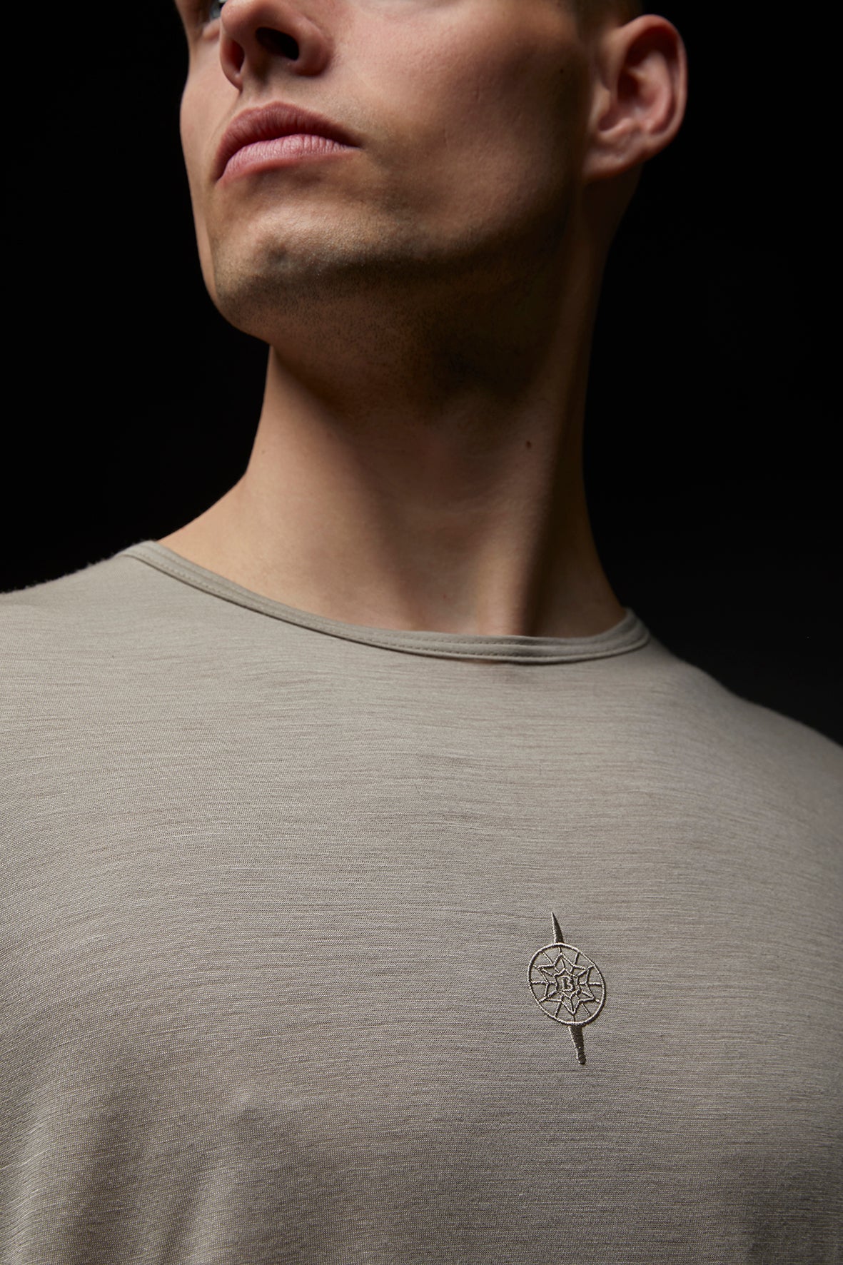 MERINO TEE - DESERT SAND