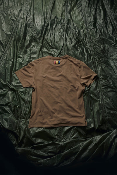 RUNWAY TEE - DARK SAND