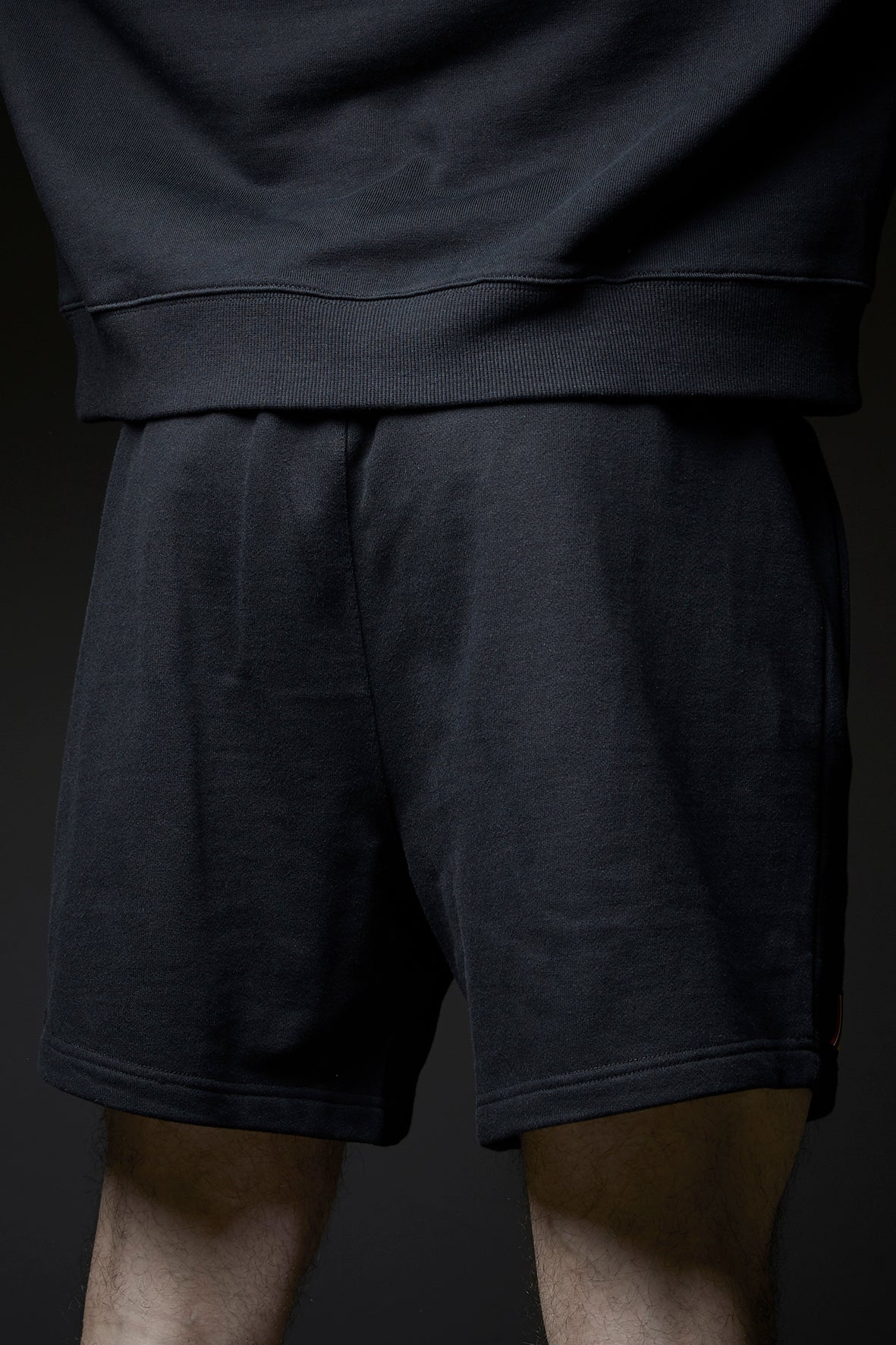 HEAVY SWEAT SHORTS - BLACK