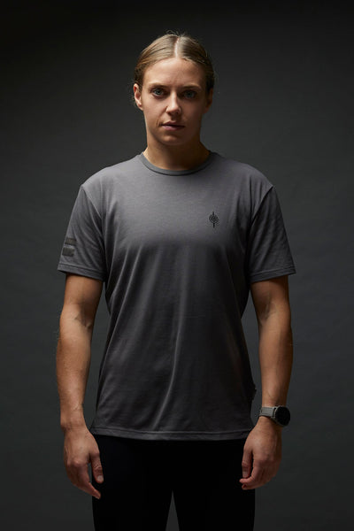 RUNWAY T-SHIRT WARSHIP GREY.