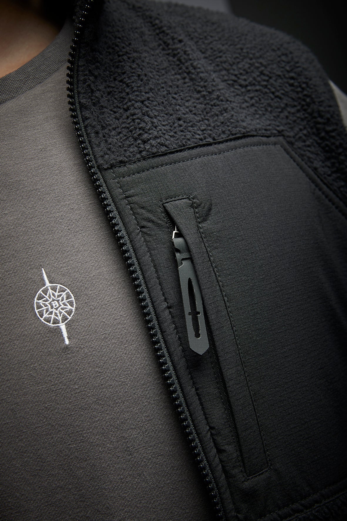 SNIPER FLEECE VEST - BLACK